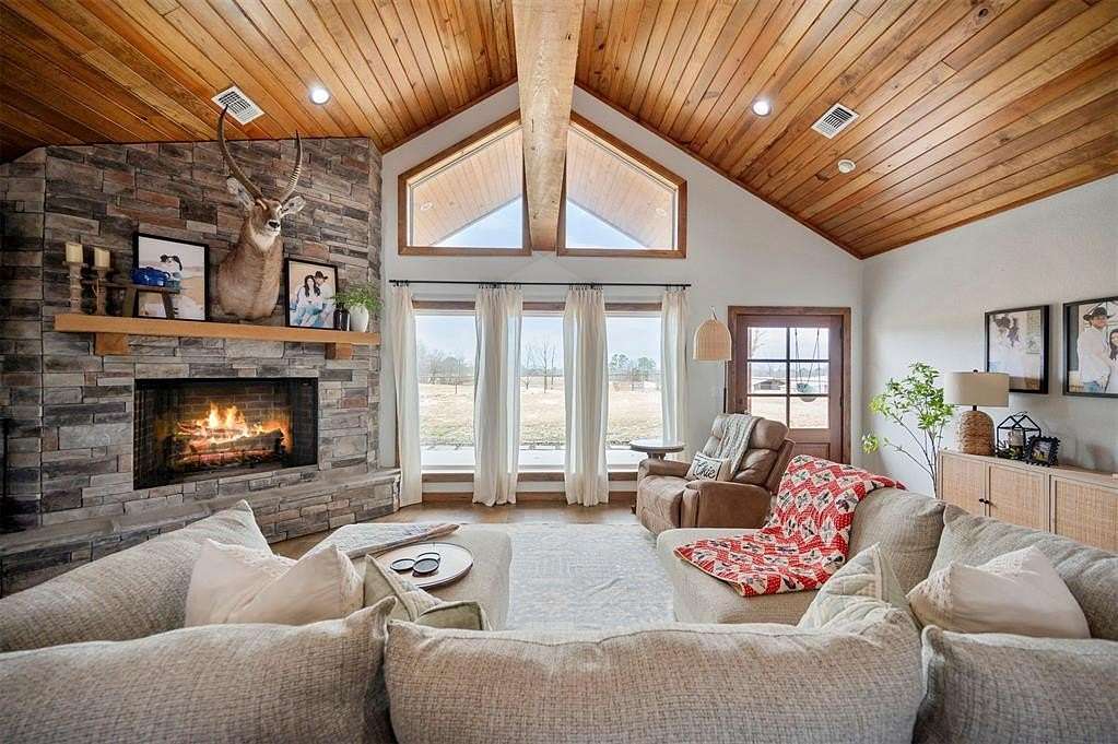 20 Acres of Agricultural Land with Home for Sale in Broken Bow, Oklahoma