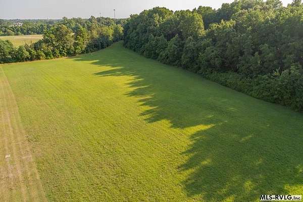 9.83 Acres of Commercial Land for Sale in Emporia, Virginia
