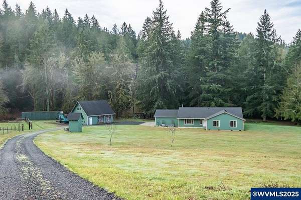 27.1 Acres of Land with Home for Sale in Molalla, Oregon