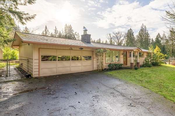 5 Acres of Residential Land with Home for Sale in Kelso, Washington