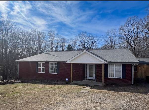 2.3 Acres of Residential Land with Home for Sale in Ashland City, Tennessee