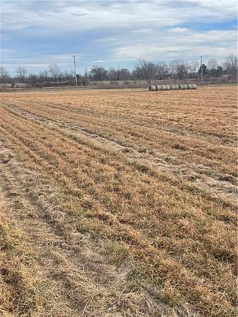 15.4 Acres of Land for Sale in Bentonville, Arkansas