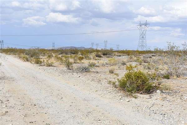 2.12 Acres of Land for Sale in Pearblossom, California