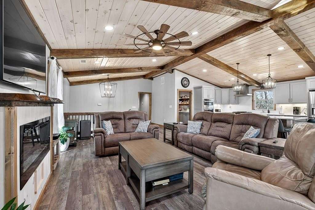 3.13 Acres of Land with Home for Sale in Blue Ridge, Georgia