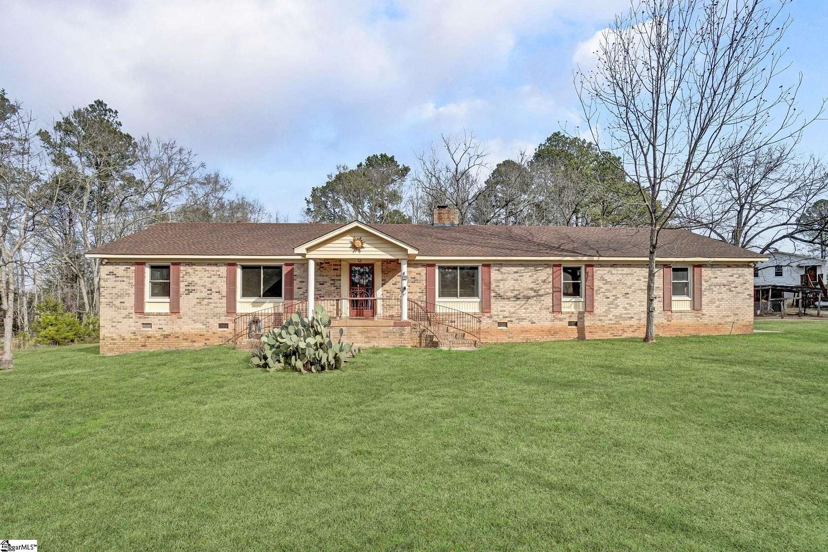 4.28 Acres of Residential Land with Home for Sale in Woodruff, South Carolina