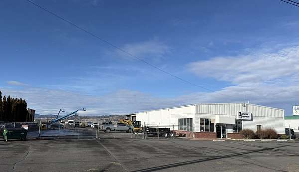 1.73 Acres of Commercial Land for Lease in Klamath Falls, Oregon