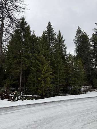 1.66 Acres of Residential Land for Sale in Spirit Lake, Idaho