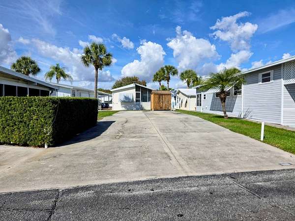 0.09 Acres of Land for Sale in Okeechobee, Florida