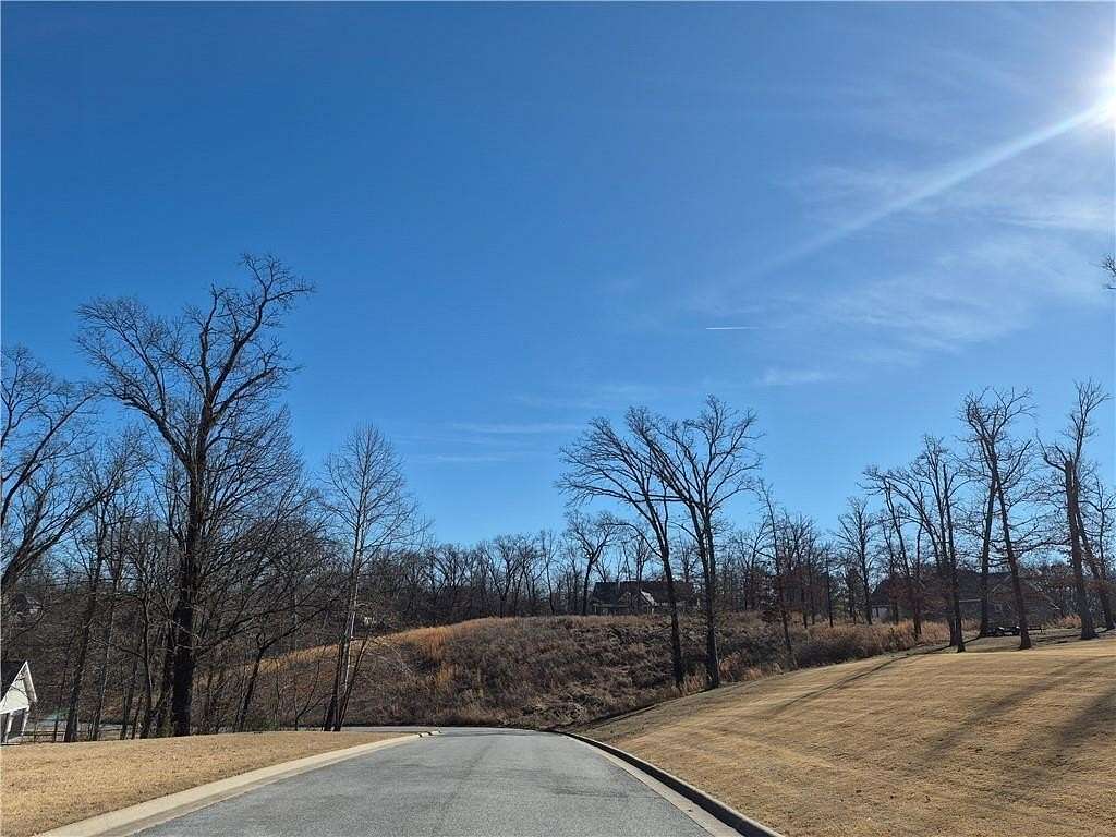 2.68 Acres of Residential Land for Sale in Siloam Springs, Arkansas