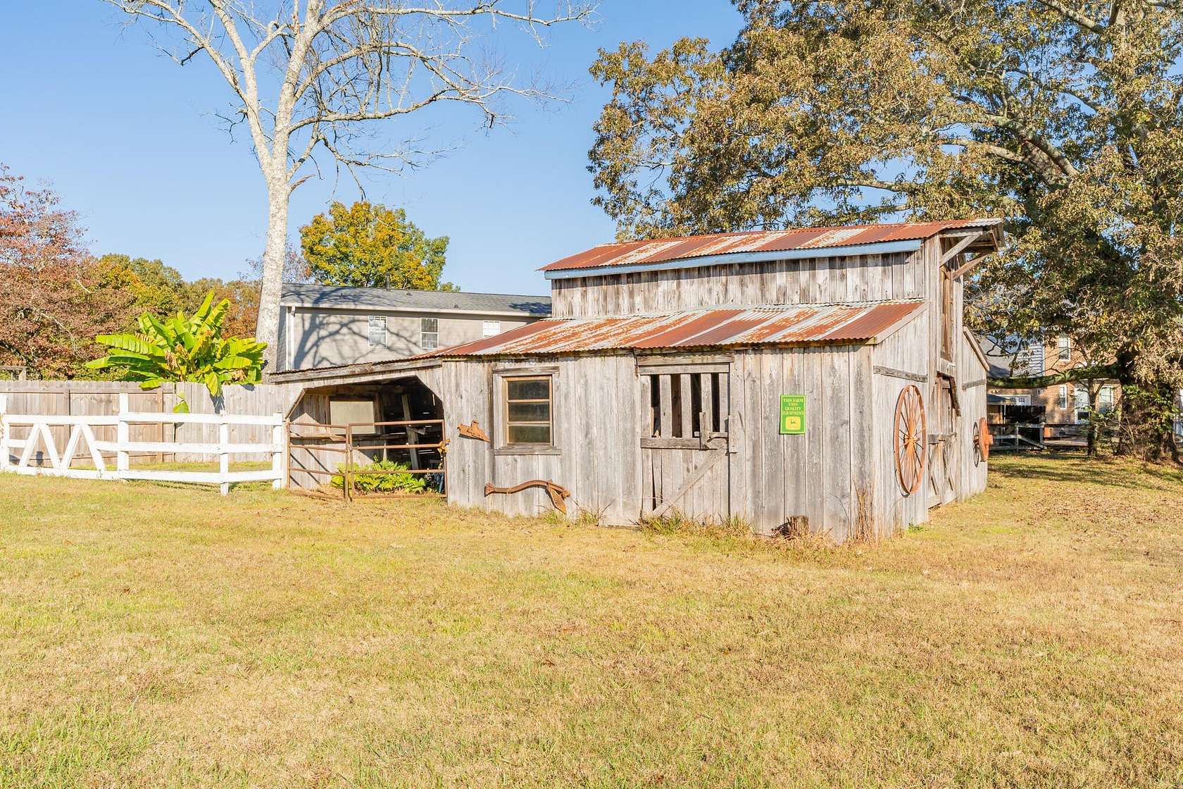 6.5 Acres of Residential Land for Sale in Ooltewah, Tennessee