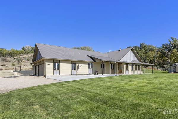 6 Acres of Residential Land with Home for Sale in Melba, Idaho