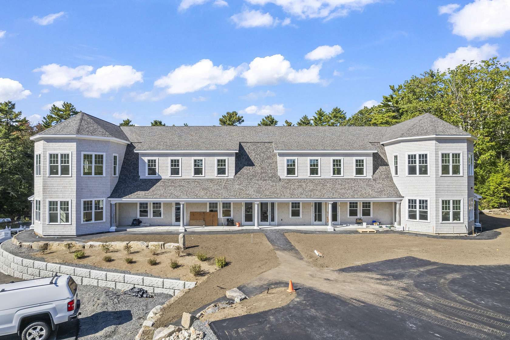 7.22 Acres of Improved Commercial Land for Sale in York Town, Maine