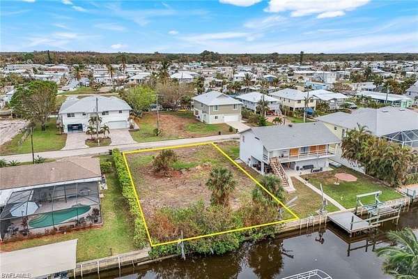 Land for Sale in Bonita Springs, Florida