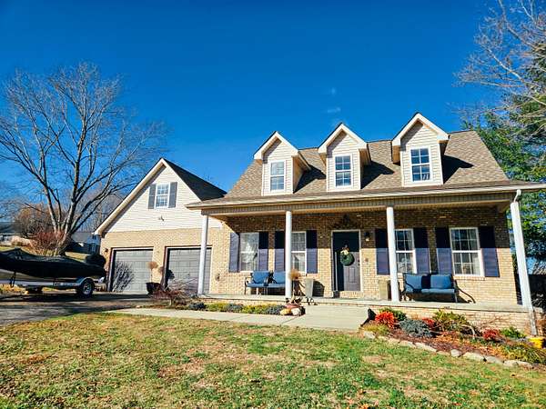 2 Acres of Residential Land with Home for Sale in London, Kentucky