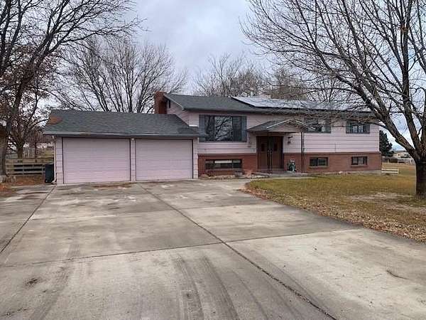 1.65 Acres of Residential Land with Home for Sale in Grand Junction, Colorado