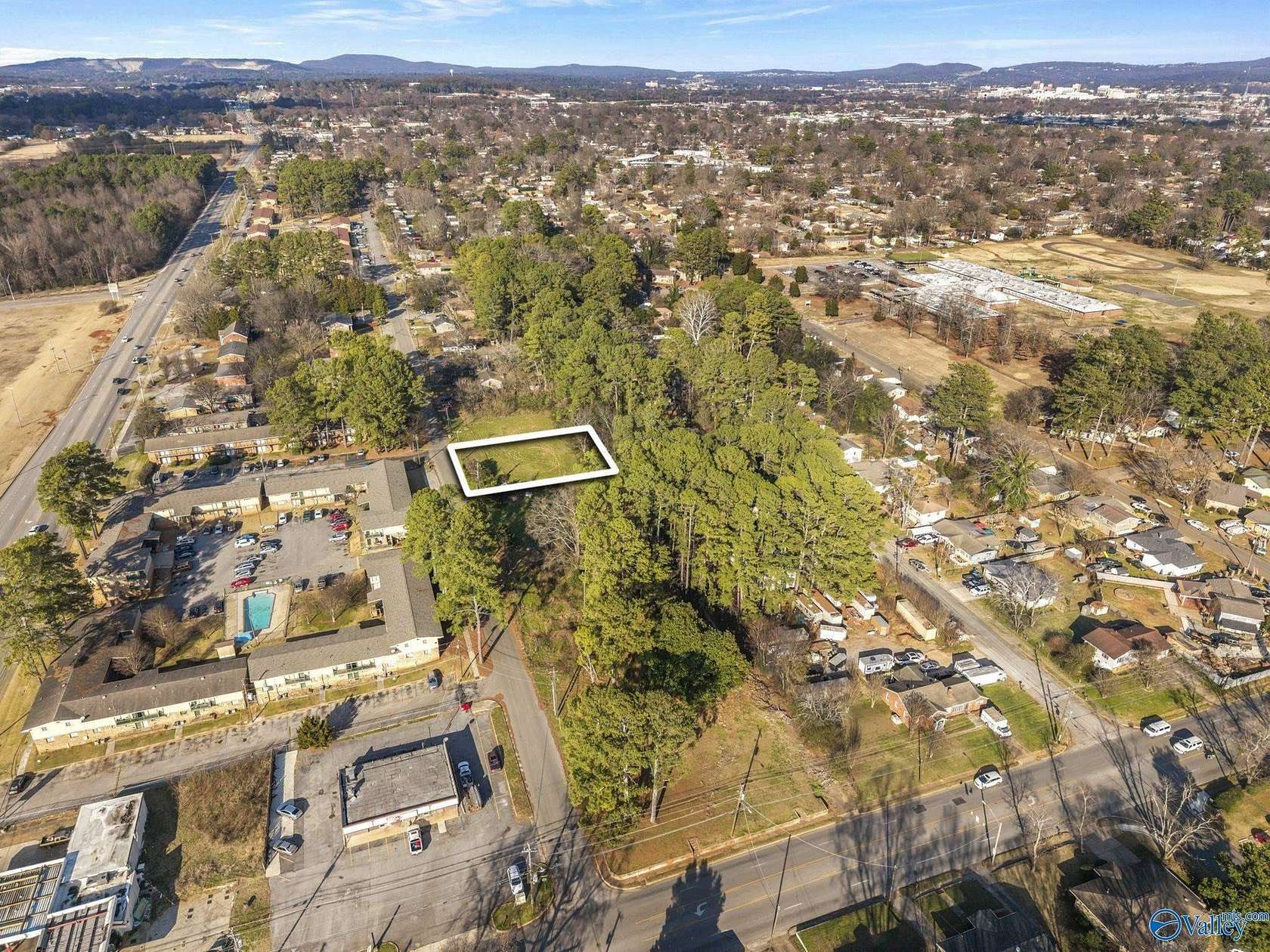 0.34 Acres of Residential Land for Sale in Huntsville, Alabama