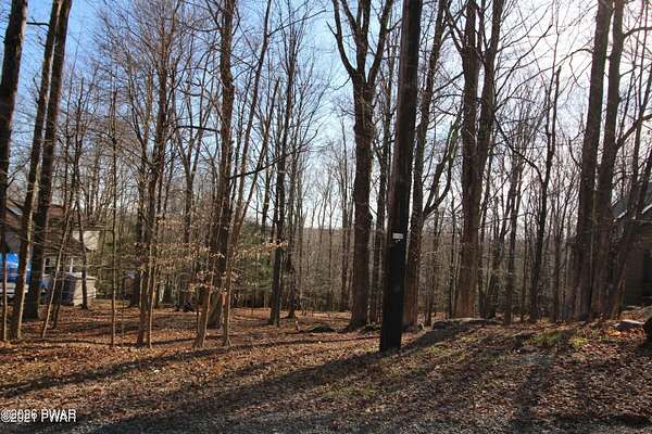 0.32 Acres of Residential Land for Sale in Lake Ariel, Pennsylvania