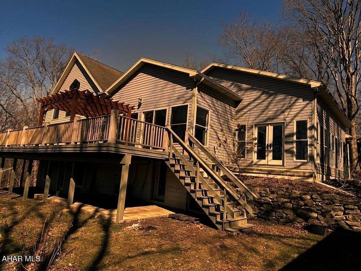 1.66 Acres of Land with Home for Sale in Mount Union, Pennsylvania