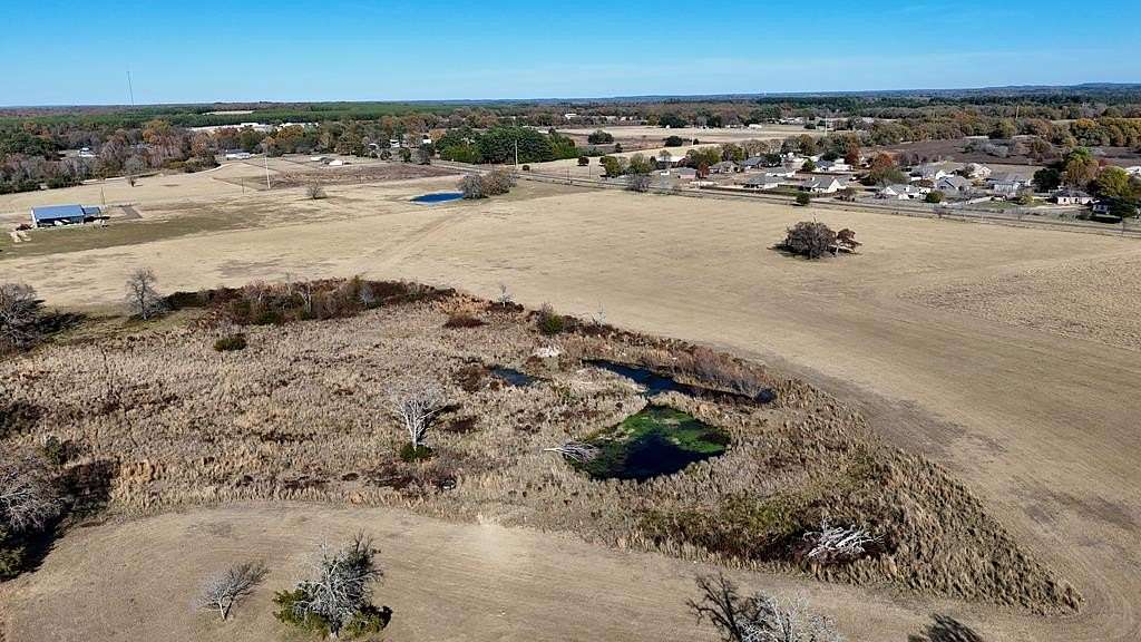 10.3 Acres of Land for Sale in Athens, Texas