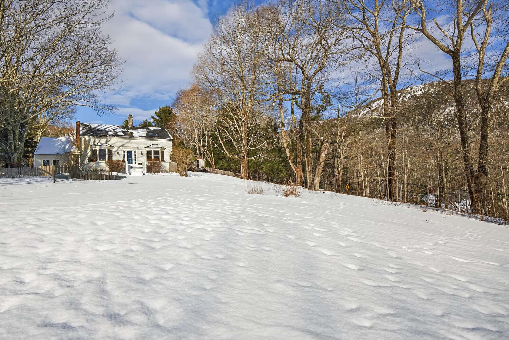 2.2 Acres of Residential Land with Home for Sale in Camden, Maine