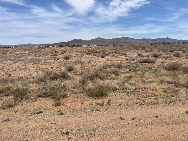 0.28 Acres of Commercial Land for Sale in Kingman, Arizona