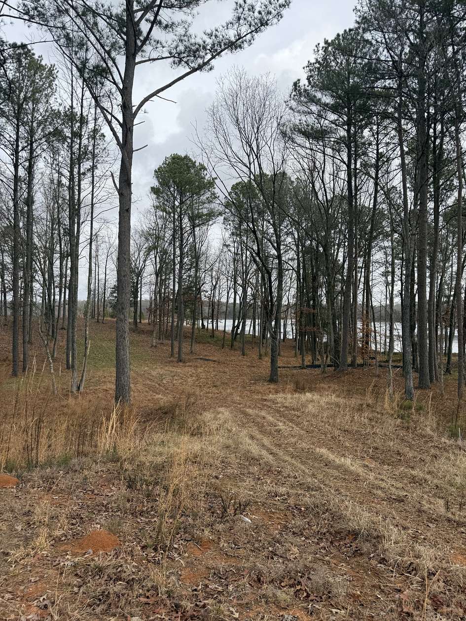 1.2 Acres of Residential Land for Sale in Huntingdon, Tennessee