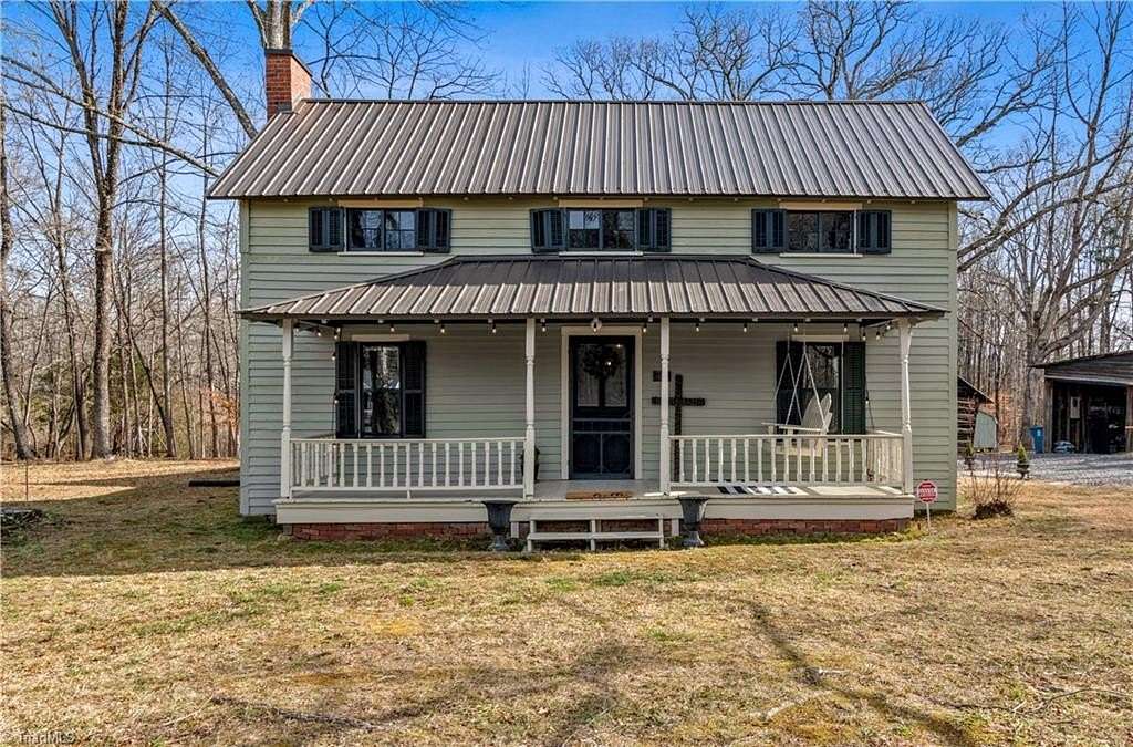 5.9 Acres of Residential Land with Home for Sale in Advance, North Carolina