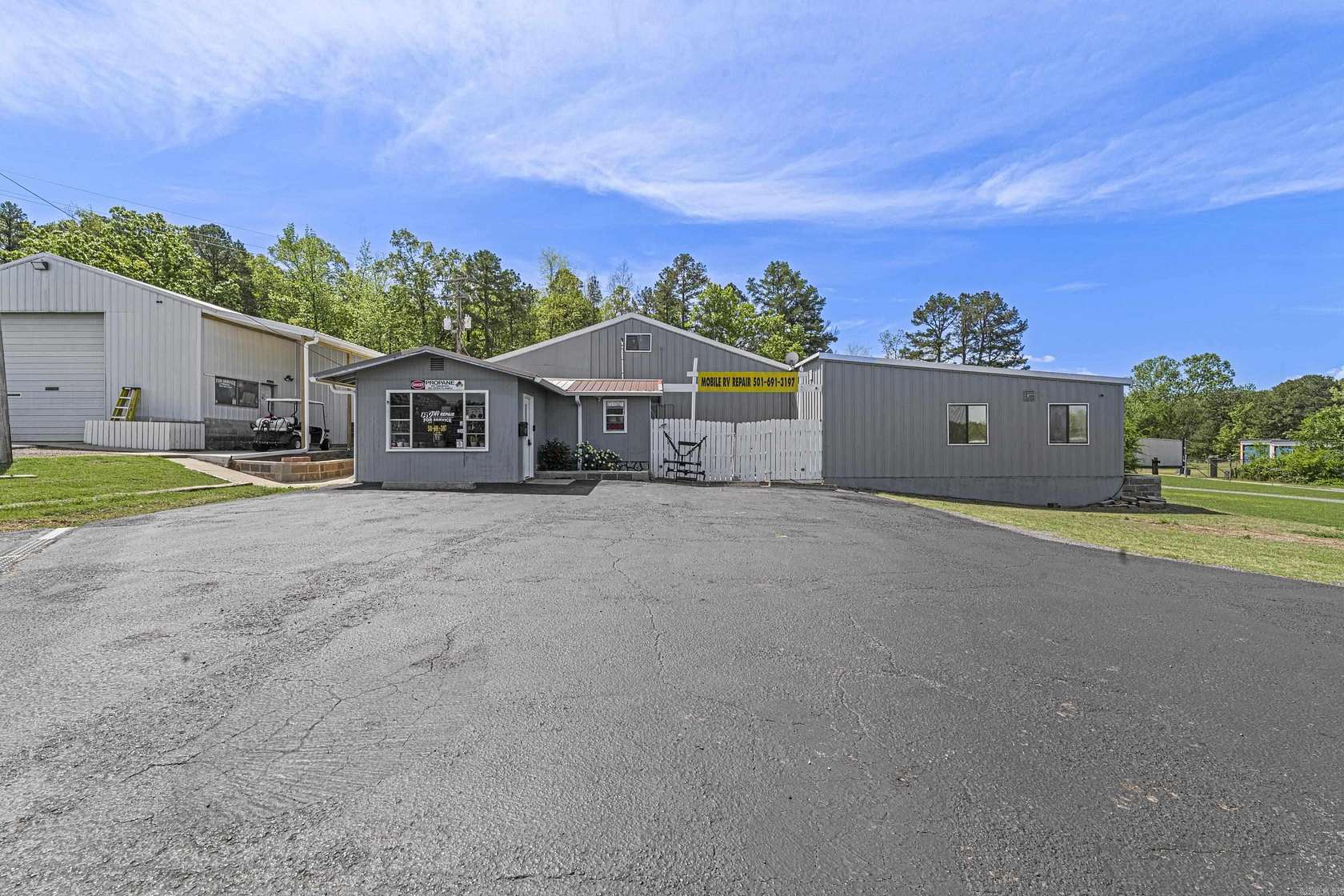 1.5 Acres of Improved Commercial Land for Sale in Heber Springs, Arkansas