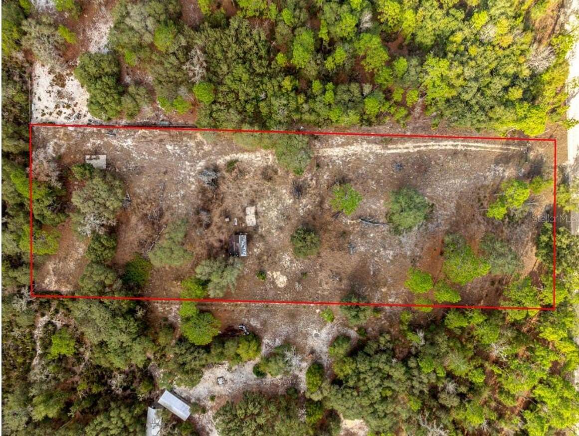 3 Acres of Residential Land for Sale in Williston, Florida