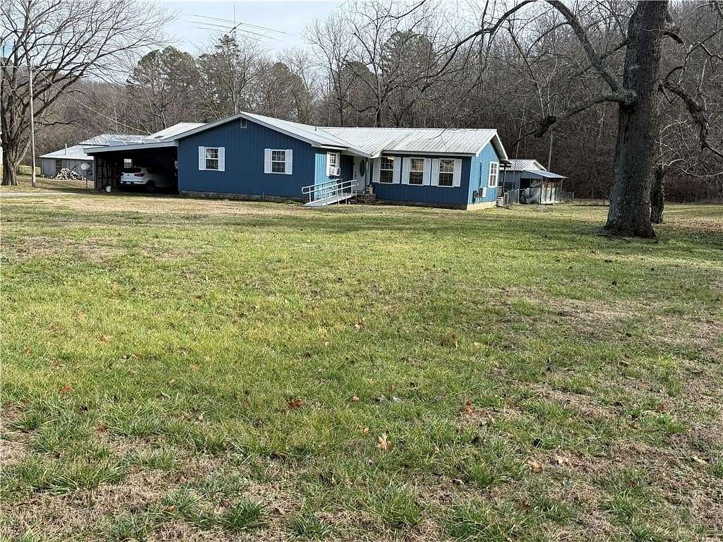 2.73 Acres of Residential Land with Home for Sale in Winslow, Arkansas