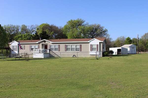 2 Acres of Land with Home for Sale in Kemp, Texas