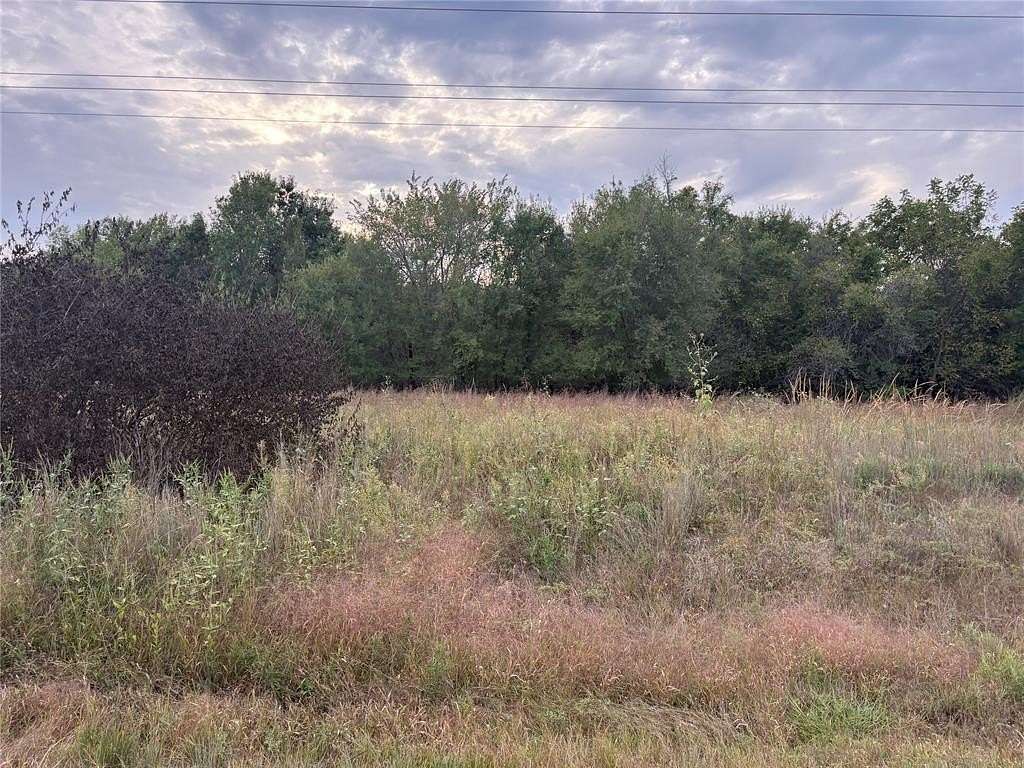 5 Acres of Land for Sale in Rush Springs, Oklahoma