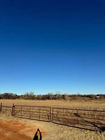 5 Acres of Residential Land for Sale in Weatherford, Oklahoma