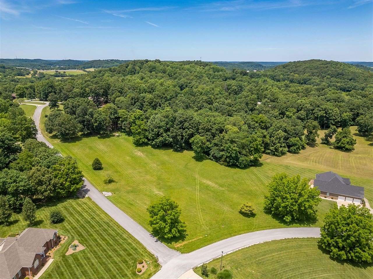 2.79 Acres of Residential Land for Sale in Russellville, Kentucky