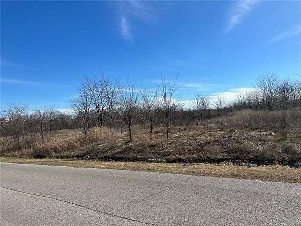 28 Acres of Mixed-Use Land for Sale in Madill, Oklahoma