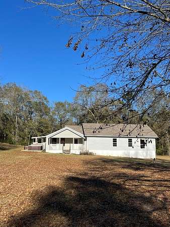 18 Acres of Land with Home for Sale in Cottonwood, Alabama