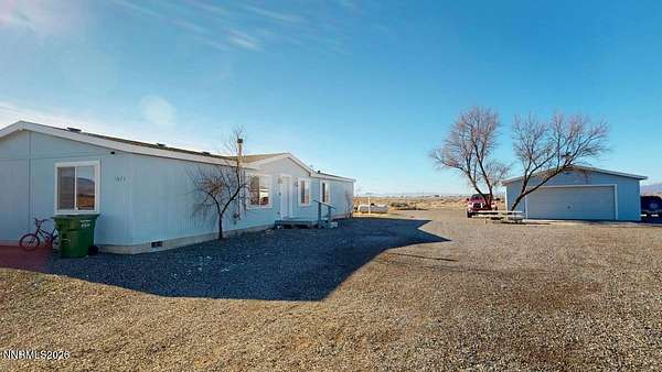 4.76 Acres of Residential Land with Home for Sale in Battle Mountain, Nevada