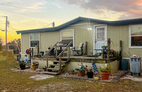 8.1 Acres of Residential Land with Home for Sale in Apopka, Florida