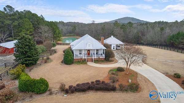 12 Acres of Land with Home for Sale in Hokes Bluff, Alabama