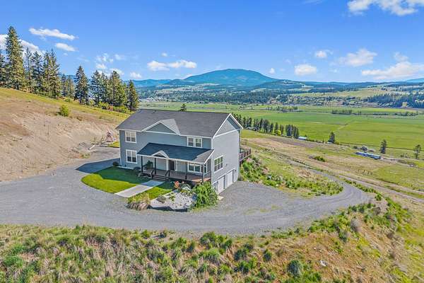 6.6 Acres of Residential Land with Home for Sale in Colville, Washington