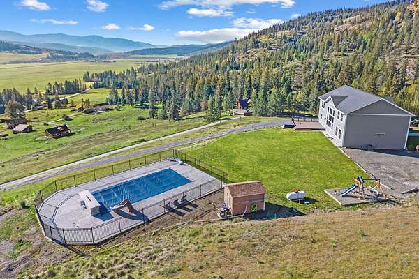 6.6 Acres of Land with Home for Sale in Colville, Washington