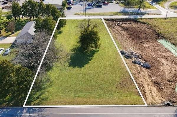 0.44 Acres of Commercial Land for Sale in Sapulpa, Oklahoma