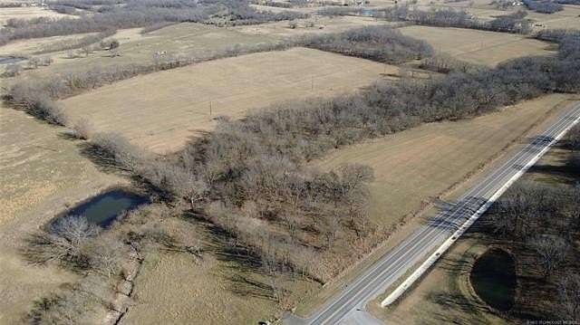 40 Acres of Recreational Land & Farm for Sale in Tahlequah, Oklahoma