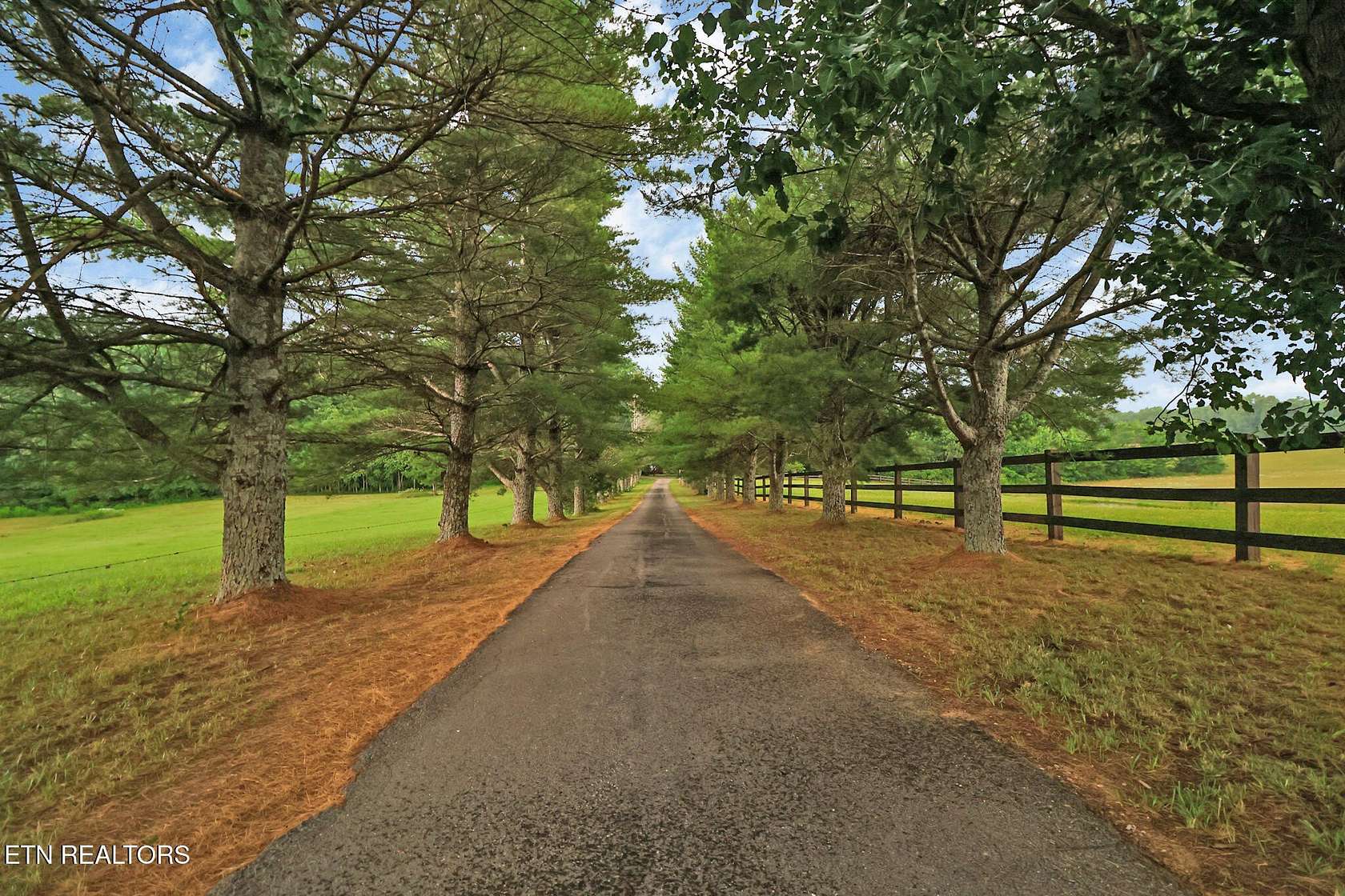 11 Acres of Land with Home for Sale in Crossville, Tennessee