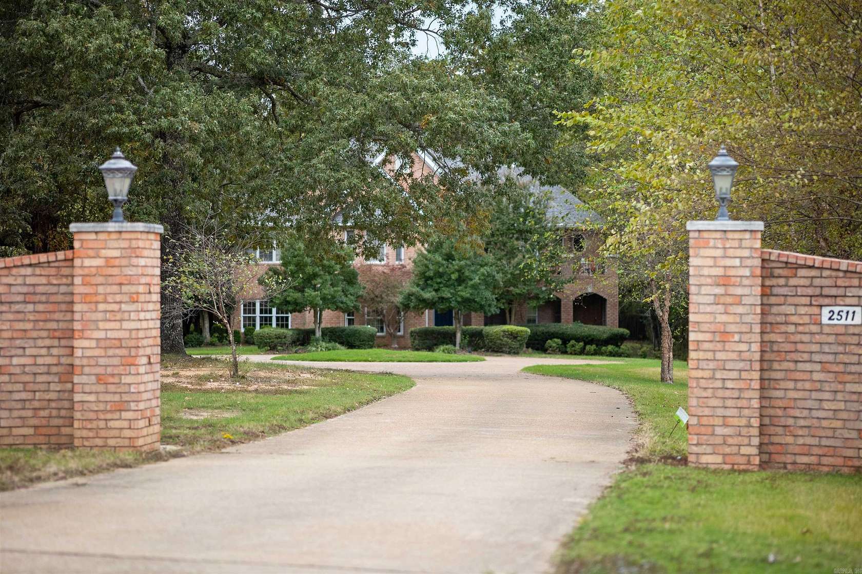 9.24 Acres of Land with Home for Sale in Jonesboro, Arkansas