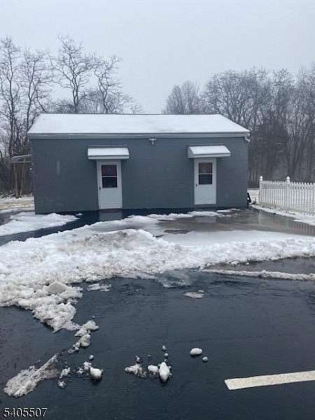 10.7 Acres of Improved Commercial Land for Lease in Branchburg Township, New Jersey