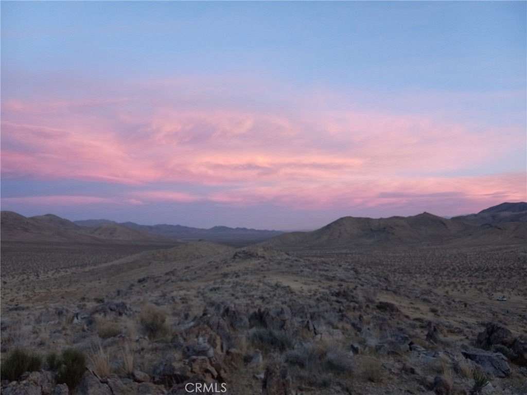 10 Acres of Land for Sale in Apple Valley, California
