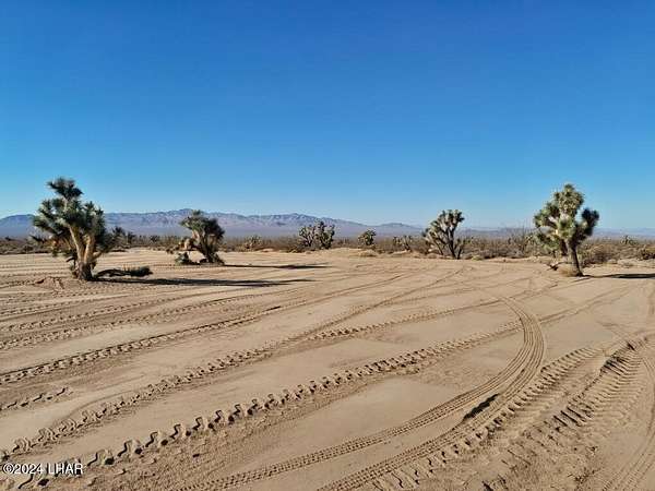 9 Acres of Recreational Land for Sale in Yucca, Arizona