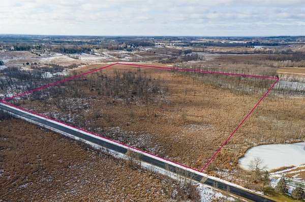 40 Acres of Recreational Land for Sale in Hortonville, Wisconsin