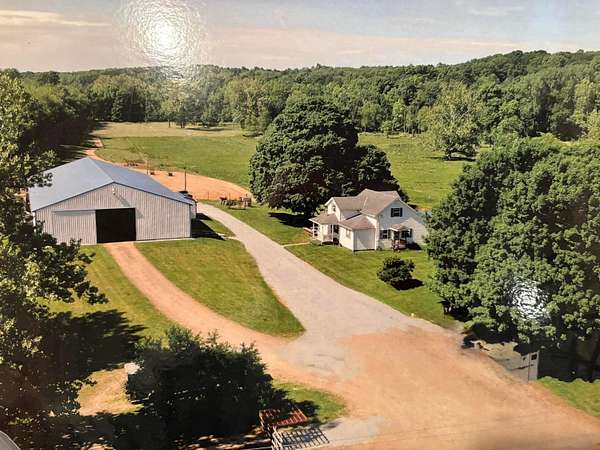 26.9 Acres of Agricultural Land with Home for Sale in Mount Vernon, Ohio